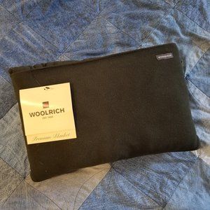 Woolrich Camp Ridge Travel Pillow/Blanket Hunter Green ***NWT***